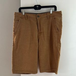 Men’s 33” PrAna Khaki Shorts